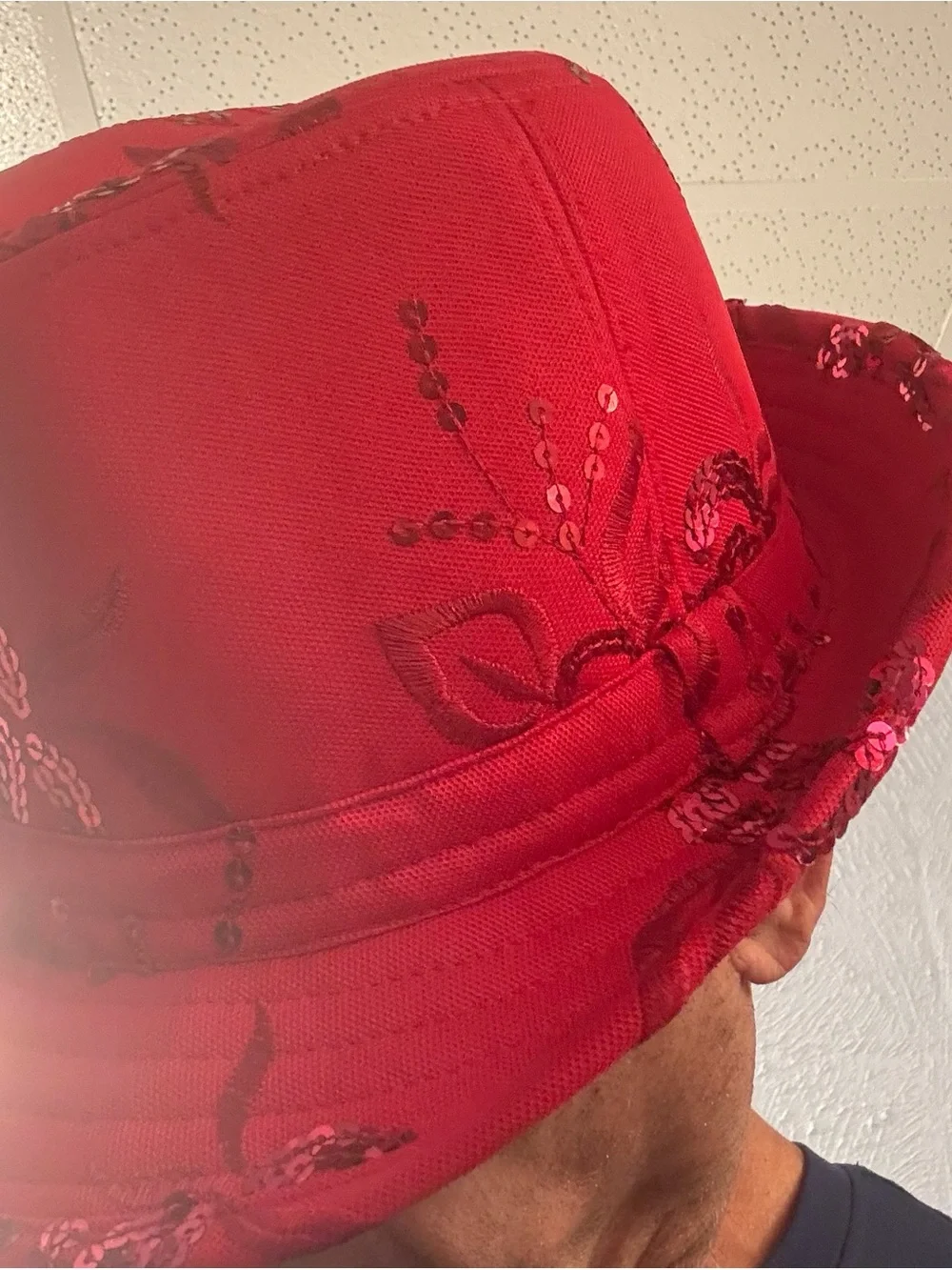 Women’s  Red Sequin Flower Fedora Hat New SZ M/L Embroidered Floral